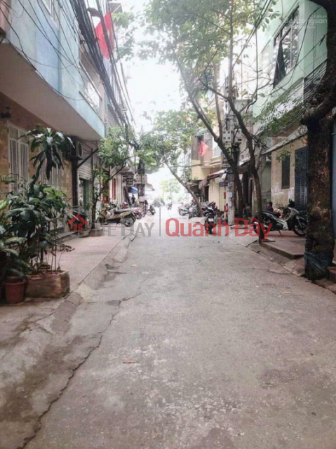 Selling a sparkling 5-storey house on Truong Dinh - car parking at the door - red book in the owner's name - price ~ 6 billion (Negotiable) _0