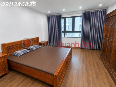 Prime commercial property on Yen Hoa street, Cau Giay district, 65m², 7 floors, elevator, 32 billion VND (negotiable). _0