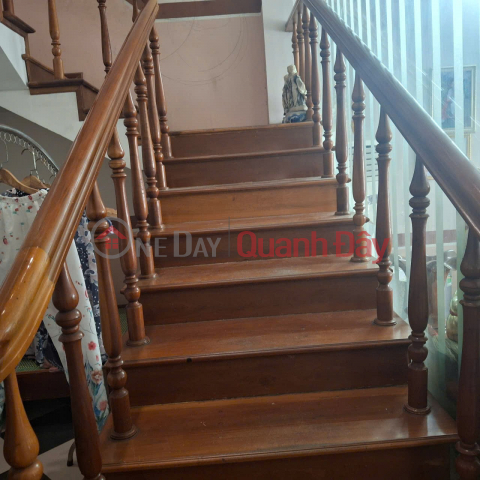 BEAUTIFUL 2-STOREY HOUSE – 7.6 BILLION – LE SAT FRONTAGE – MOVE IN NOW _0