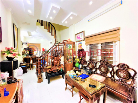 Need money, SELLING house at a LOSS in Nguyen Trai Old Quarter - Ha Dong 46m2 for about 4 billion _0
