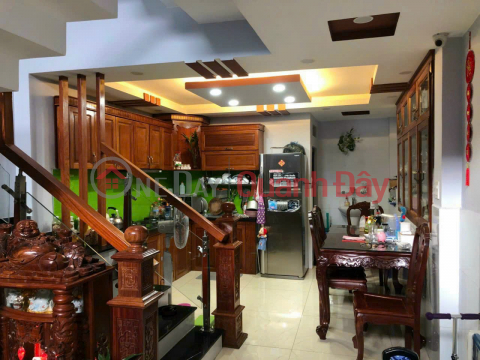 Rare opportunity: House in District 12, business front but price only 50 million m2, KT5.5x25, 2 floors _0