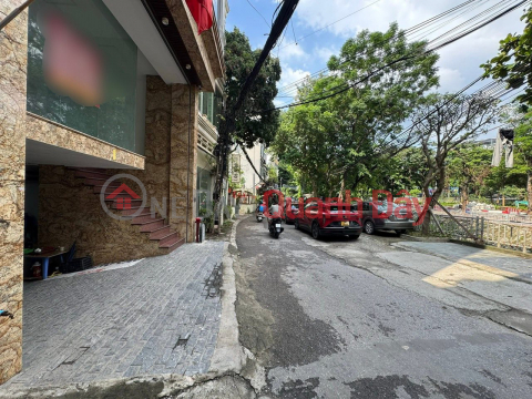 Building for sale, Corner Lot - Hoang Quoc Viet Street, 122m2\/ 8 floors\/ 6.2m frontage, 70 billion _0