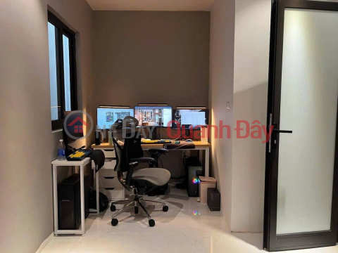 Owner urgently needs to sell a house on Kham Thien street, 90m2, 5 floors, 4.2m frontage, 49 billion VND, excellent for business. _0