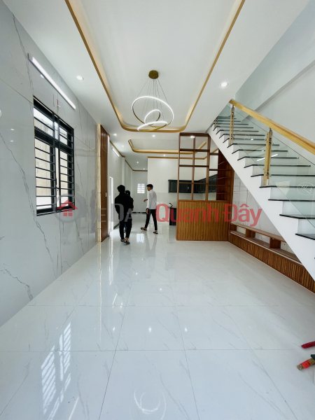Sell house to pay off debt near market 5m50 x20m pay 500 million in advance to receive house Sales Listings