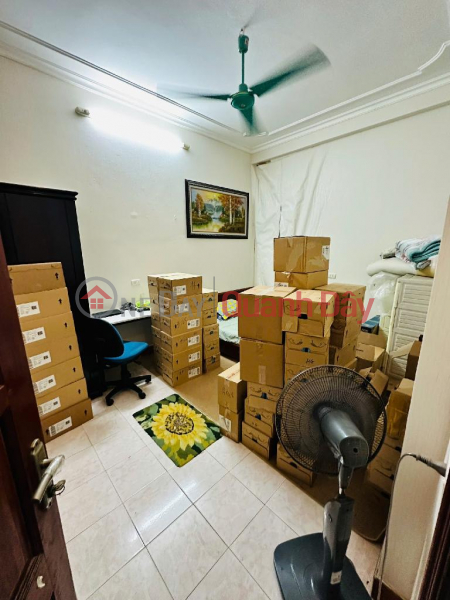 HOUSE FOR SALE IN VUONG THUA VU - INVESTMENT PRICE - MONING CAR REVERSES AT THE DOOR, GOOD ALLEY FOR CASH FLOW BUSINESS Sales Listings