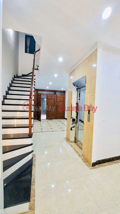 Final price 6 billion 8, beautiful house Ngoc Thuy, Long Bien 51m, 5 elevator floors, large car entrance _0