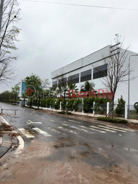 đ 2.1 Billion Land for sale in Gem Sky World project, 2.1 billion VND, 100m2, beautiful view, super bargain price.