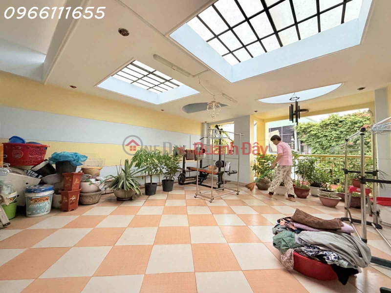 đ 23 Billion, HOA SUA FRONTAGE - WARD 7 - PHAN XICH LONG AREA - 5.5X12M - 5 RECONCERT FLOORS - 6 BEDROOMS - 7WC. FRONTAGE 170