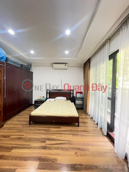 ₫ 18 Billion, BEAUTIFUL HOUSE FOR SALE IN DONG DA, 3-AIR CORNER LOT, 7-SEATER CAR ACCESS TO THE HOUSE, LARGE FRONTAGE, 6 FLOOR ELEVATORS, HIGH QUALITY INTERIOR.