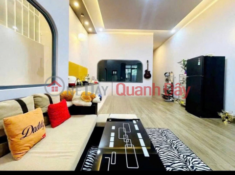BEAUTIFUL HOUSE FOR SALE ON CAR ROAD IN NHU XUAN VILLAGE, VINH PHUONG, 1TY650 _0