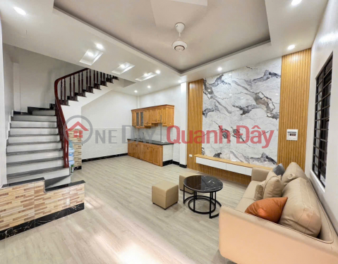 Three-story house with two street frontages in Gia Tan village - Group 11, Quang Minh commune. Accessible road, cars can pass each other. _0