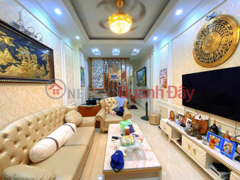 LANE 105 DOAN KE THIEN - MAI DICH - CAU GIAY AREA: 46 SQM x 6 FLOORS, FRONTAGE 3.3 M - 9.3 BILLION _0