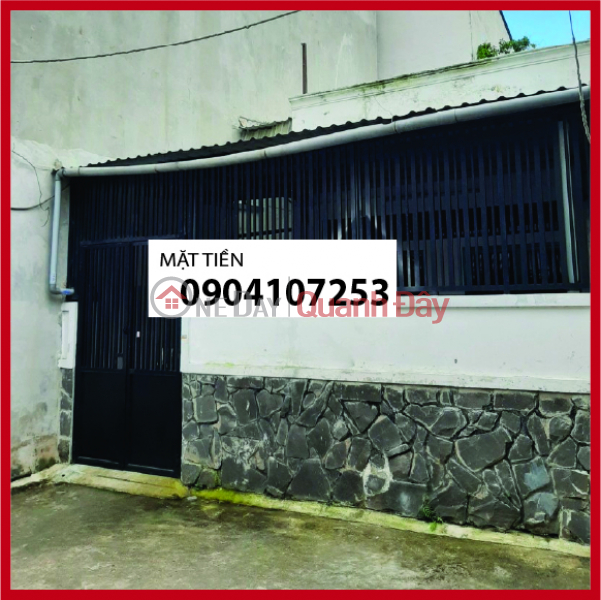 The house sells Thoai Ngoc Hau street right at the Tan Phu district committee. 45m2 horizontal price 4.5m 3 Sales Listings