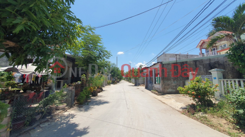 Land for sale in Dien Ban town, 20 minutes by car from Da Nang town _0