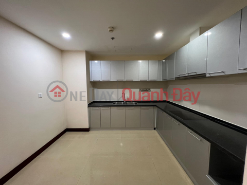 Royal City Apartment, Nguyen Trai Thanh Xuan, Beautiful house right at 158 m2, 3 bedrooms, 10 billion VND _0