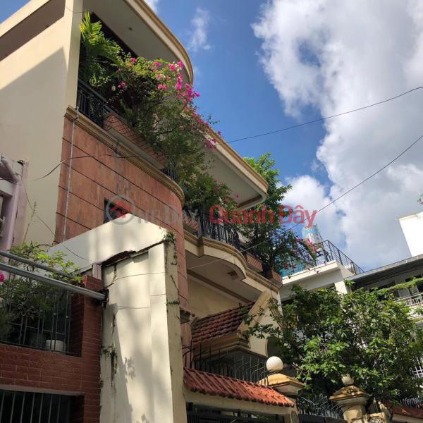 Large old villa on VIP Phu Nhuan street - 486 \\/ Phan Xich Long - 210m2, price 39 billion TL Vietnam, Sales, đ 39 Billion