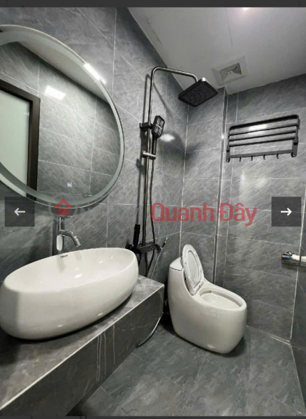 đ 12.5 Million/ month | House for rent in lane 110 Dinh Cong, 5 floors x 35m2, 3 bedrooms