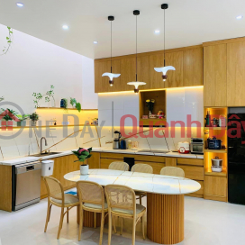 **House for sale in Ward 10, Tan Binh, 7m alley, Ni Su Huynh Lien axis (5*8),2 floors _0