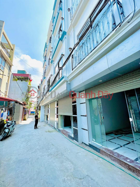 NGUYEN VAN LINH THANH HOUSE FOR SALE 38 M 5 storey PRICE 3 BILLION 8 CAR INTO THE HOUSE, NEAR GARDEN CITY. _0