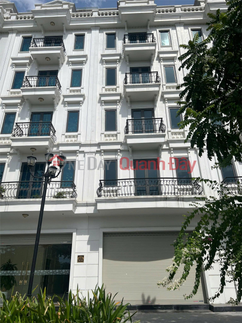 For sale adjacent to Ly Thanh Tong Gia Lam street, 95m2 Thu Do Housing Company _0