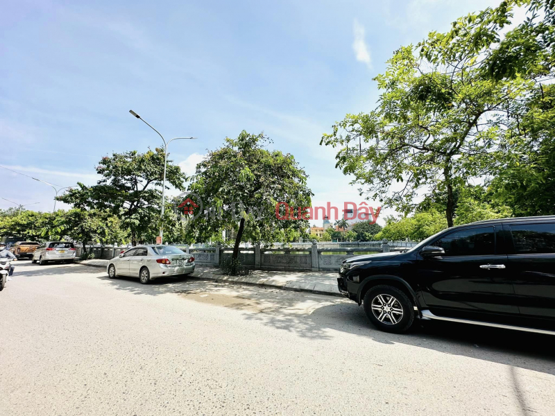 Bán nhà Phú Diễn 50m2 x4T, ô tô đỗ đổng ,vị trí đẹp sát hồ, chủ thiện chí , giá hơn 3 tỷ Niêm yết bán
