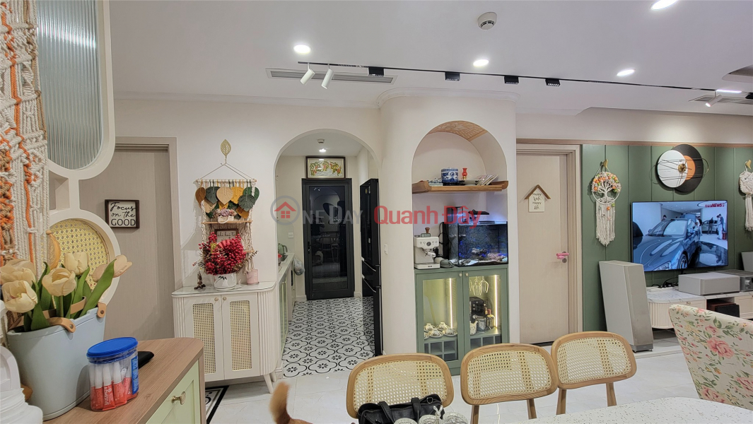 đ 6,9 tỷ, Chính chủ, chuyển chỗ ở cần bán căn góc hoa hậu T2411 tòa Tropical Feliz Homes 297 Hoàng Mai
