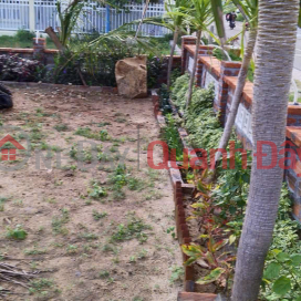 OWNER IS STICK AT THE BANK AND NEEDS TO URGENTLY SELL A LOT OF LAND WITH 2 FRONTAGES ON HA HUY TAP STREET FOR 6.7 BILLION VND _0