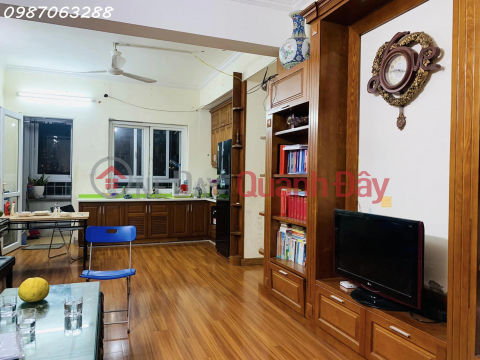 2 BEDROOM, 2 BATH APARTMENT FOR SALE, 4 BILLION VND 60B NGUYEN HUY TUONG - THANH XUAN _0