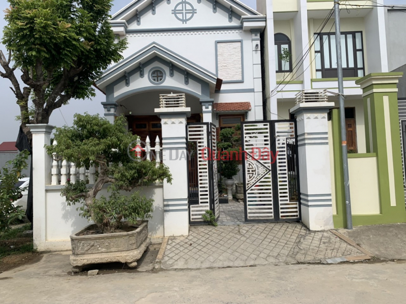 Owner needs to sell house in Ninh Phu Village, Da Loc Commune, Hau Loc District, Thanh Hoa. Sales Listings