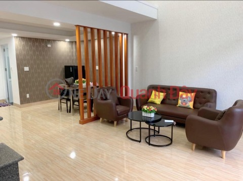 3-STORORY CENTRAL CENTER HOUSE WITH MODERN DESIGN BUSINESS FRONT OF PHUOC HOA CHESS BOARD AREA _0