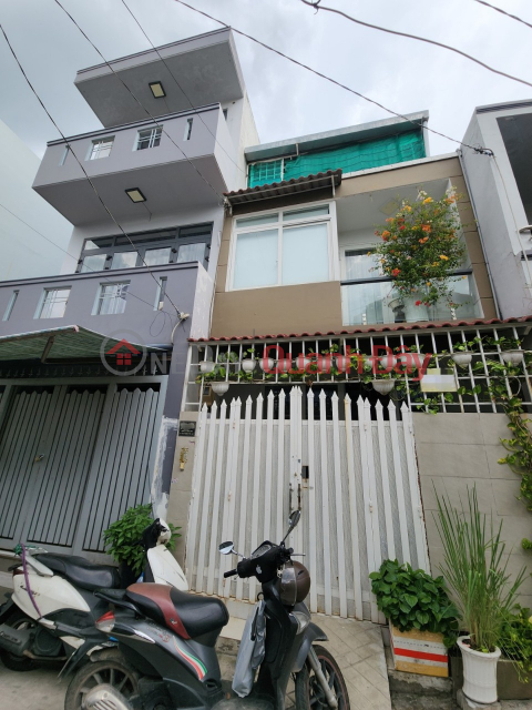 House for sale in District 7 Lam Van Ben 40m2 3 floors 3 bedrooms Tan Thuan Tay only 4.6 billion _0