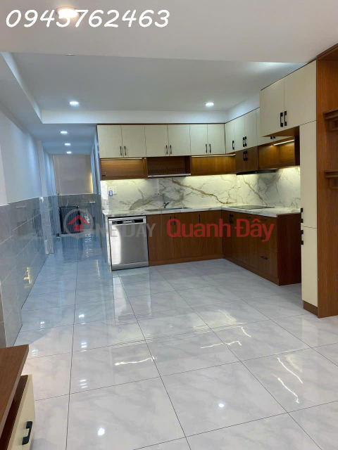 Bán nhà riêng 2 tầng tại đường Trường Sa, Phú Nhuận, DT 67.4 m2, 3PN + 2WC, giá 11 tỷ _0