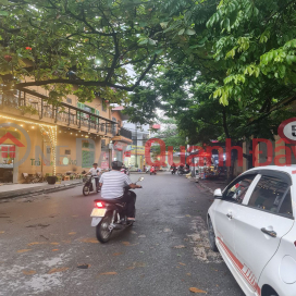175m2 of land in Le Chi, Gia Lam, Hanoi. 40m to the main road of the village, 500m to National Highway 17. 2x primary school. Contact 0989894845 _0