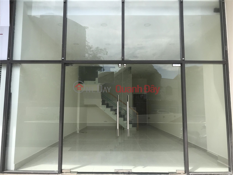 Shophouse gateway for rent in Chi Linh urban area, tpvt 15 million\\/month Rental Listings