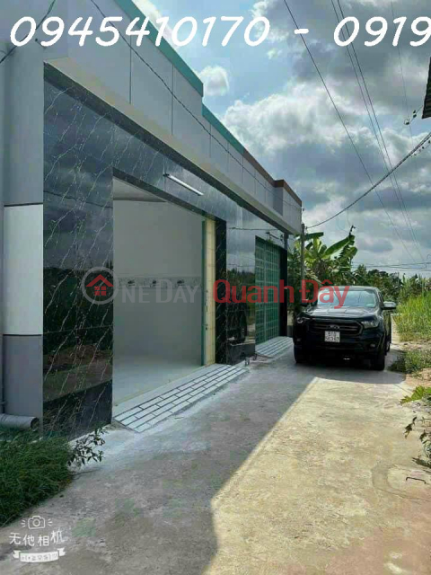 NEW HOUSE FOR SALE URGENTLY Beautiful Location In Phu Tan, Ben Tre City _0