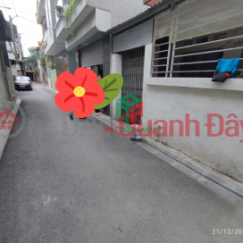 House for sale C4 in Dong Anh town - 38m2 - Corner lot with car traffic _0