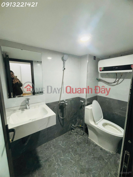 Chính chủ cho thuê CC mini La Thành, Đống Đa,HN giá chỉ từ 4,5triệu VND/ tháng, phòng 30m2 Việt Nam Cho thuê đ 4,5 triệu/ tháng