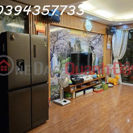 House for sale on Mac Thai Tong, nice interior, 5-seat Peugeot car parked at the door, 47m², 10 billion _0