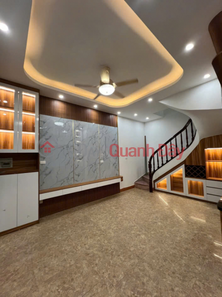 đ 6.95 Billion Super product 7 bedroom apartment, rare house for sale in Thanh Nhan street. 36 m2 * 5 floors, price 6.95 billion.