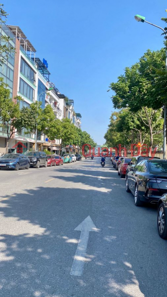  Please Select | Residential | Sales Listings đ 18.5 Billion