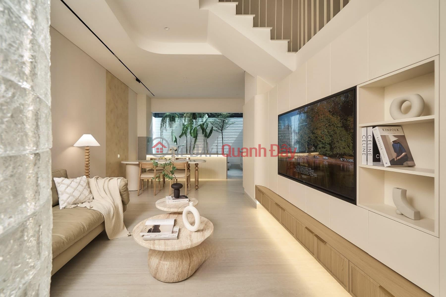 **House for sale in alleyway No. 2, Binh Gia Street, Ward 13, Tan Binh District; 5x18m - 8 bedrooms, suitable for rental purposes.** Sales Listings