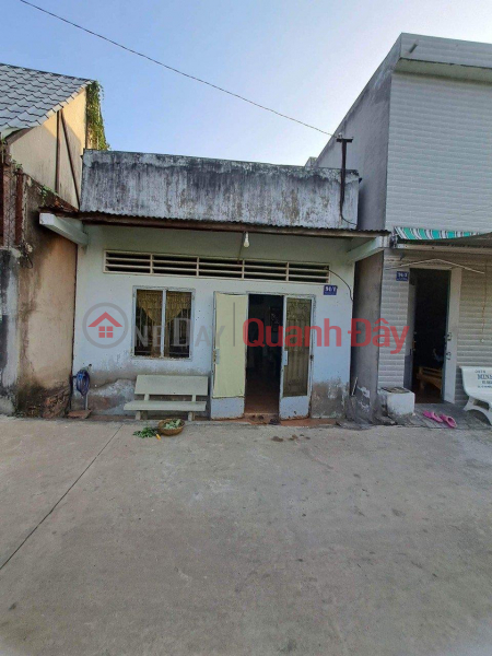 OWNER NEEDS TO SELL QUICKLY Beautiful House On Tran Ngoc Giai Street, Ward 6, My Tho, Tien Giang Vietnam | Sales ₫ 1.4 Billion