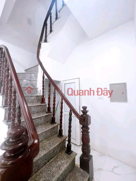 Property Search Vietnam | OneDay | Nhà ở Niêm yết bán, 50m 5 Tầng Mặt Tiền 4.5m Nhỉnh 9 Tỷ Phân Lô Phố Phan Văn Trường Cầu Giấy. Vỉa Hè Đá Bóng Ô Tô Đỗ Ngày Đêm.