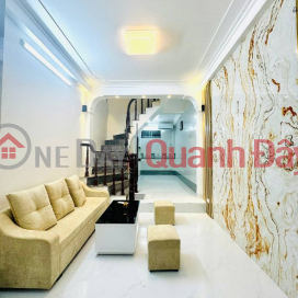 211 Khương trung, 2 thoáng, gần ô tô, nội thất đẹp, sổ vuông, nhà ở luôn _0