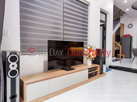 House for sale near VINCOM 4 floors for only 8.2 billion Son Tra District Da Nang _0