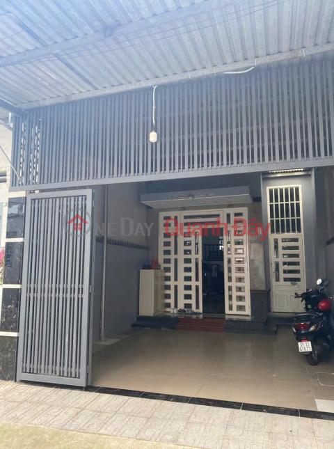 Bán nhà 1T1L, gần chợ Tân Hiệp, DT 5X30, đường oto, sân oto chỉ 4,9 tỷ _0