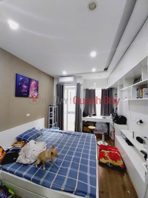 HOANG HOA THAM 30M x5 FLOORS - 7.9 BILLION BEAUTIFUL HOUSE, 30M TO THE STREET, CORNER LOT, THREE-WHEELERS CAN PARKING AT THE DOOR _0