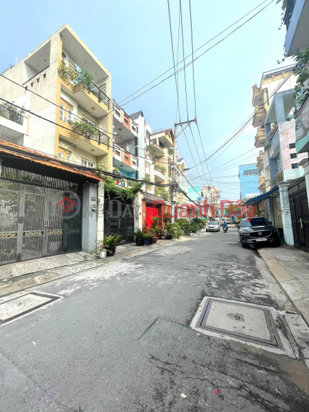 THANH TAN PHU 3-storey house - 65M2 ONLY 5.5 BILLION - CAR INTO THE HOUSE Sales Listings