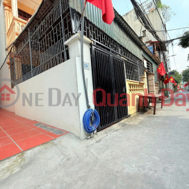 NHỈNH 5 TỶ XÍU Hàng Hiếm Giang Biên nhà đẹp 5T 1 nhà ra oto tránh. LH 0936123469 _0