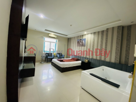 ►Hotel for sale in front of Nguyen Van Thoai Street, close to My Khe Beach _0